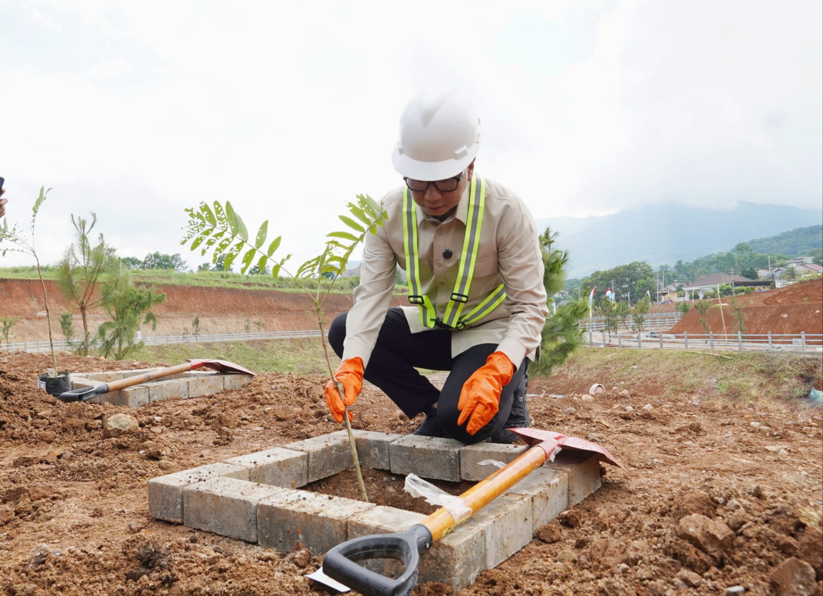 Gubernur Lampung Resmikan Embung Kemiling, Perkuat Pengendalian Banjir dan Konservasi Air di Kawasan Permukiman